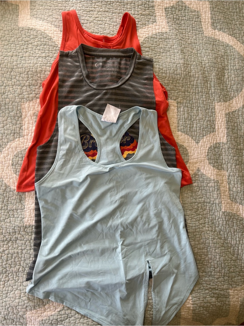 ZYIA active 3 tank bundle